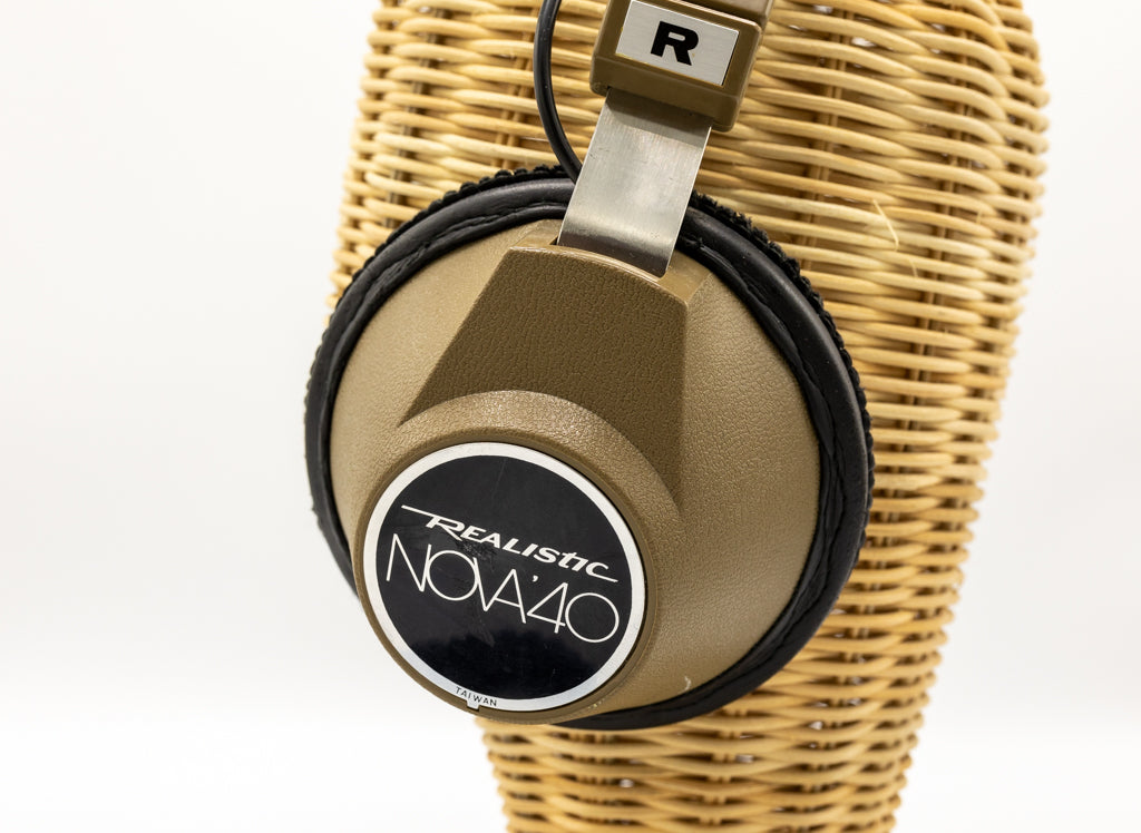 Vintage Realistic NOVA 40 Headphones