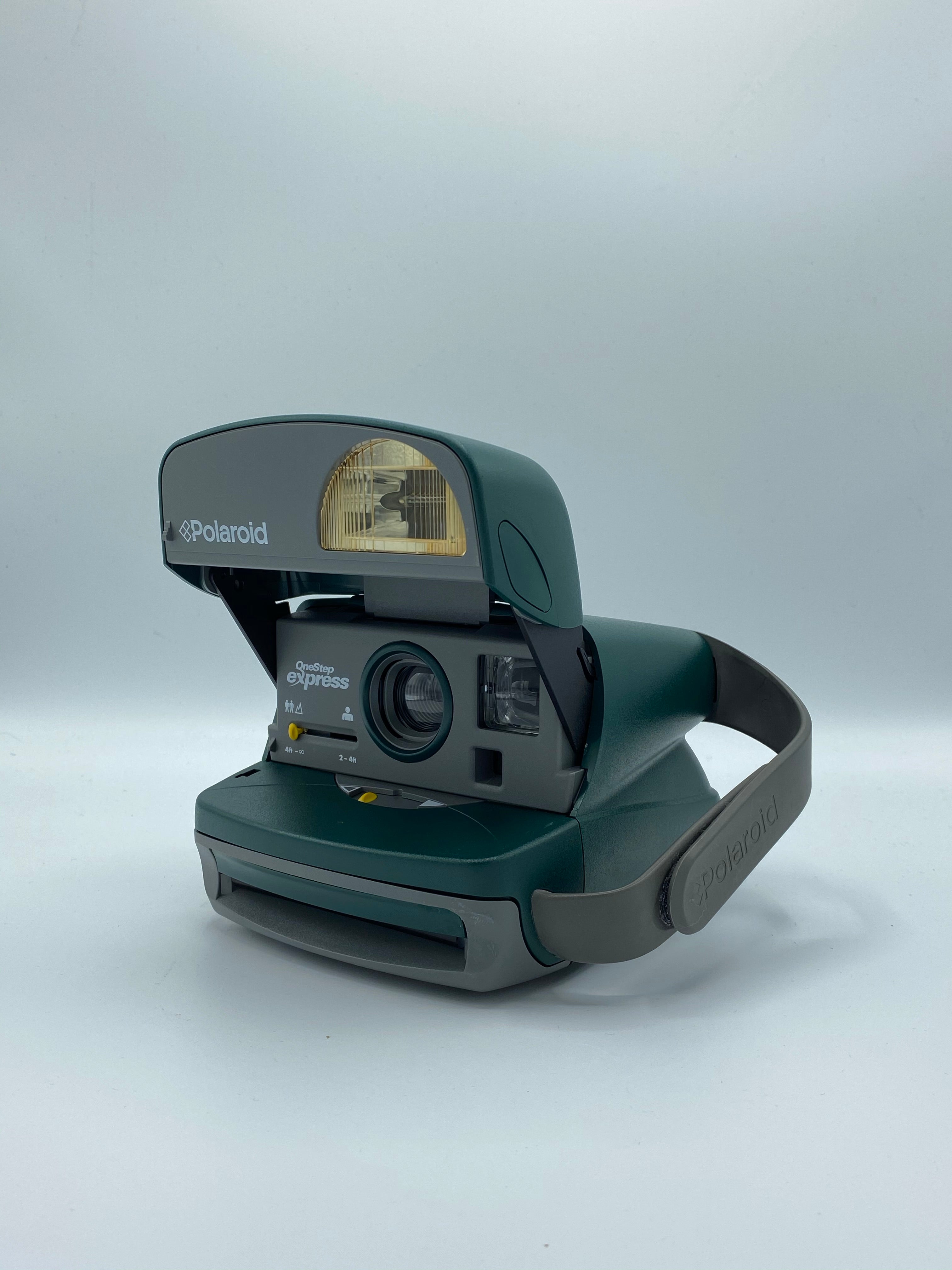 Forest Green Polaroid One Step Express – Brooklyn Woke Vintage